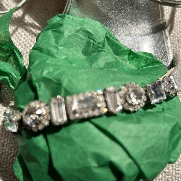 Manolo Blahnik rhinestone tie-up heels size 39 1/2  or 8.5/9 - Picture 3 of 10